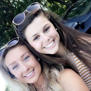 Meet your Posher, Haley